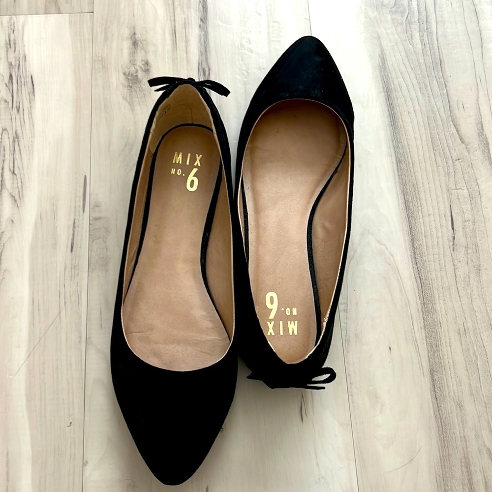 Nine West flats